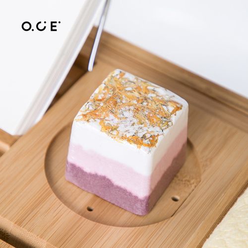 舒缓身心，焕新沐浴体验 薰衣草玫瑰干花气泡浴的至臻呵护